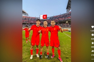 亚运铜牌战：U23国足点球胜乌兹别克斯坦，朱辰杰成移动长城